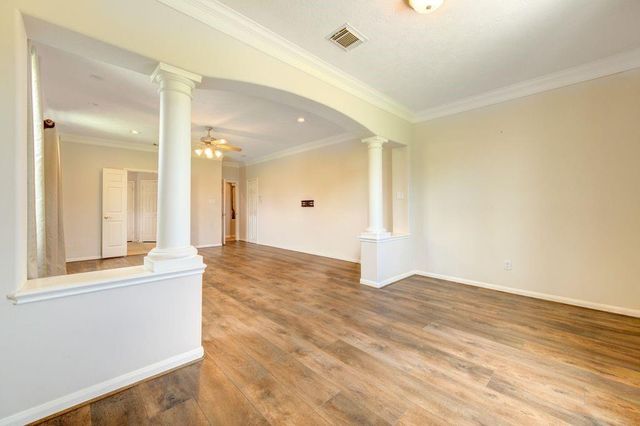 26226 Crosswood Trails Lane, Cypress, TX 77433