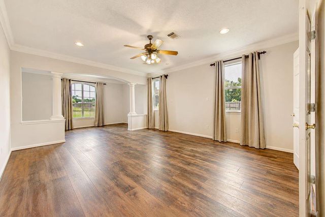 26226 Crosswood Trails Lane, Cypress, TX 77433