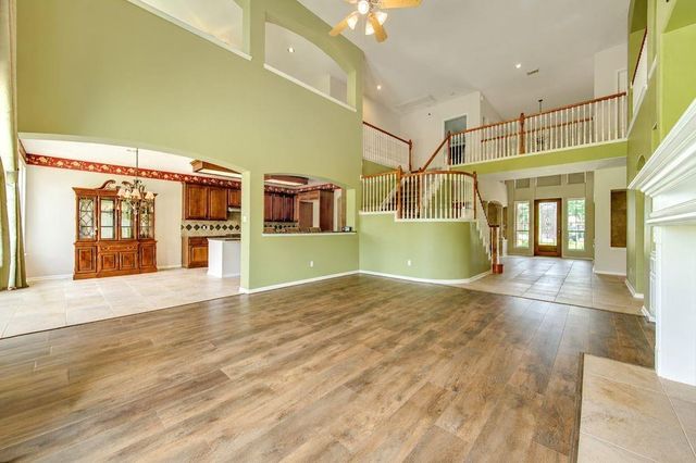 26226 Crosswood Trails Lane, Cypress, TX 77433
