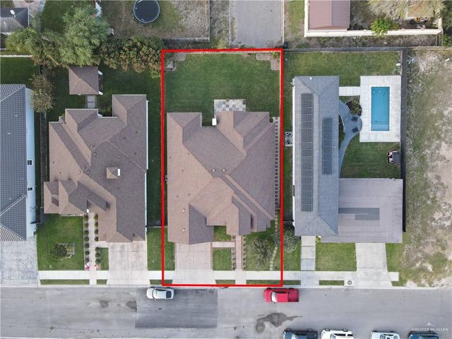 1613 Red River Avenue, Edinburg, TX 78539