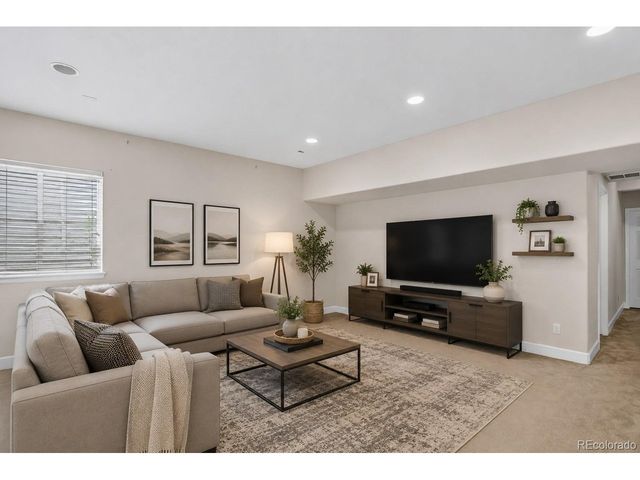8174 Grady Cir, Castle Rock, CO 80108
