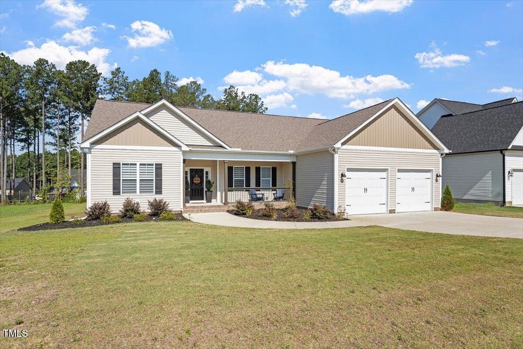 55 Gumtop Drive, Zebulon, NC 27597