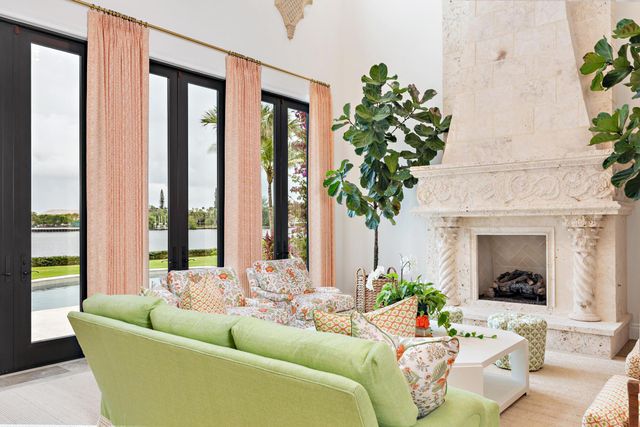 1520 Paslay Place, Manalapan, FL 33462