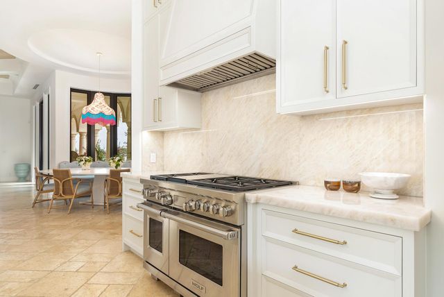 1520 Paslay Place, Manalapan, FL 33462