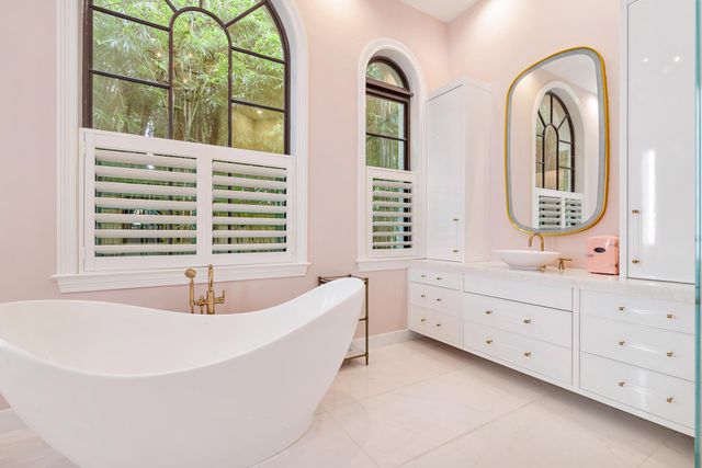 1520 Paslay Place, Manalapan, FL 33462