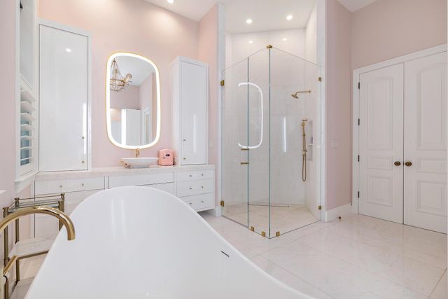 1520 Paslay Place, Manalapan, FL 33462