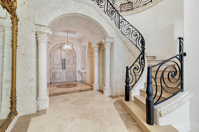 1520 Paslay Place, Manalapan, FL 33462