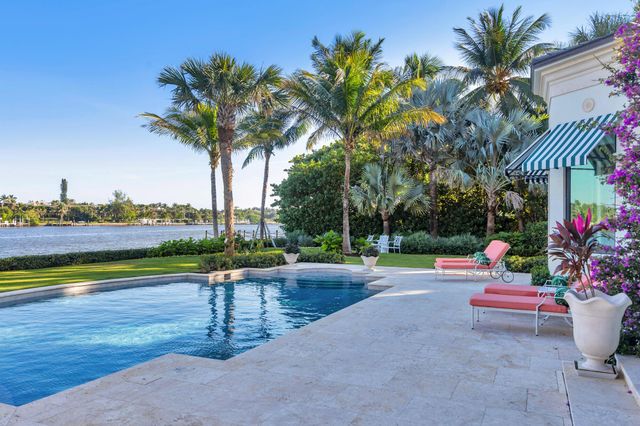 1520 Paslay Place, Manalapan, FL 33462