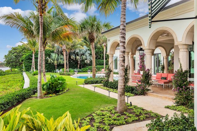 1520 Paslay Place, Manalapan, FL 33462