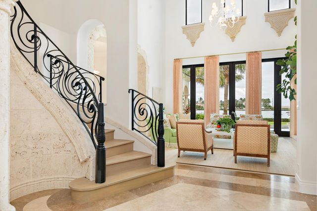 1520 Paslay Place, Manalapan, FL 33462