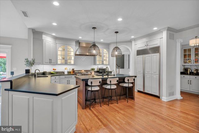 7 BRADFORD CT, Medford, NJ 08055