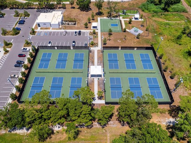 3049 WOOD STREET, Sarasota, FL 34237