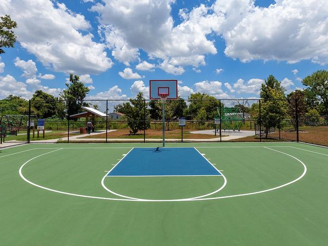 3049 WOOD STREET, Sarasota, FL 34237