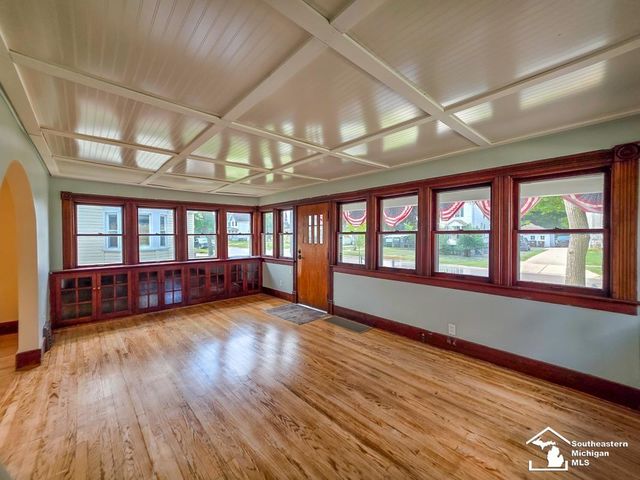 144 Godfroy Avenue, Monroe, MI 48162