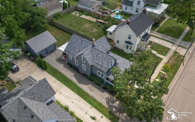 144 Godfroy Avenue, Monroe, MI 48162