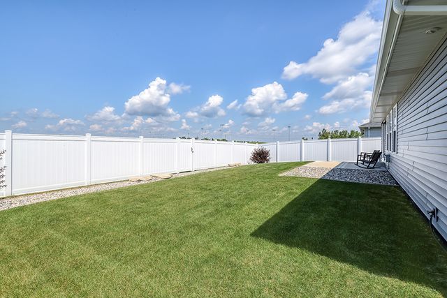 6142 Stone Mill Drive, Bourbonnais, IL 60914