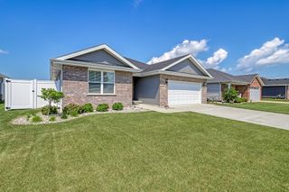 6142 Stone Mill Drive, Bourbonnais, IL 60914