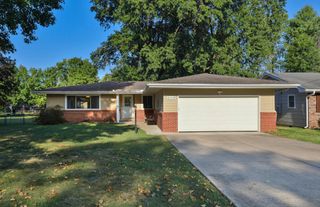 2109 South Kimbrough Avenue, Springfield, MO 65807