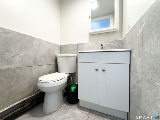 8 Mountain View Drive, New Milford, CT 06776