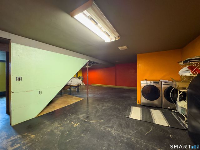 8 Mountain View Drive, New Milford, CT 06776