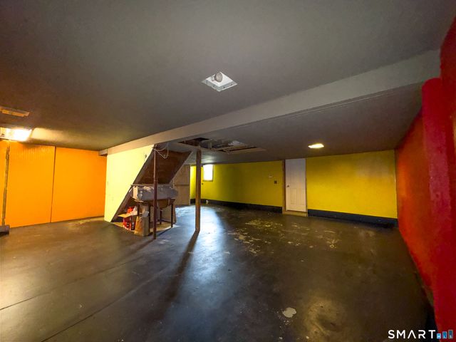 8 Mountain View Drive, New Milford, CT 06776