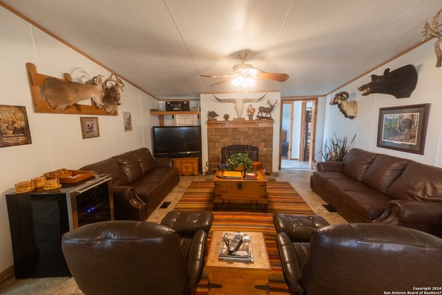 1 FM 334, Brackettville, TX 78832