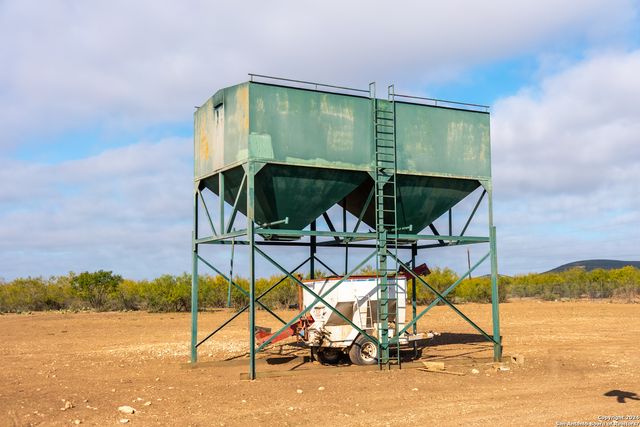 1 FM 334, Brackettville, TX 78832