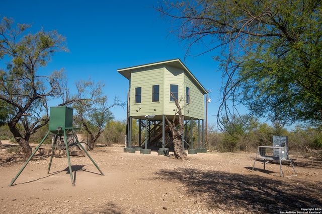 1 FM 334, Brackettville, TX 78832