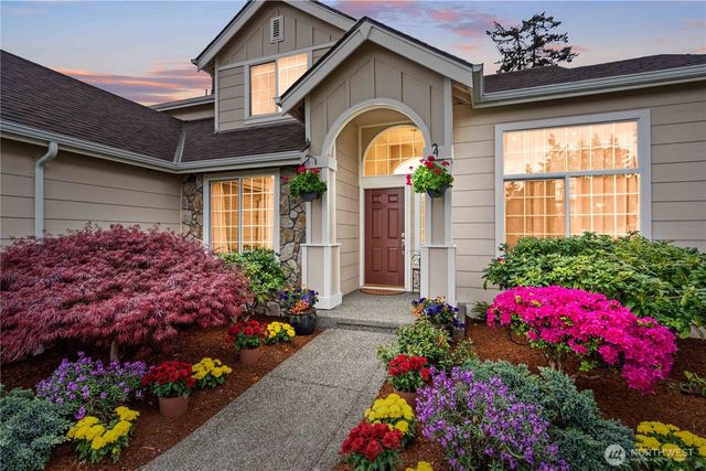 2372 S 284th Court, Federal Way, WA 98003