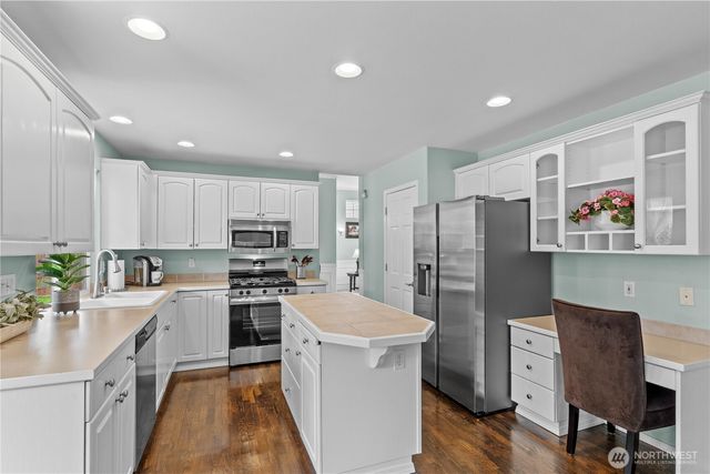 2372 S 284th Court, Federal Way, WA 98003