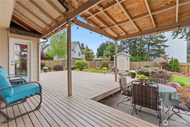 2372 S 284th Court, Federal Way, WA 98003