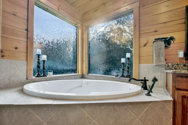 367 Beaver Cove Road, Turtletown, TN 37391