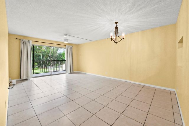 7020 Nova Drive 207d, Davie, FL 33317