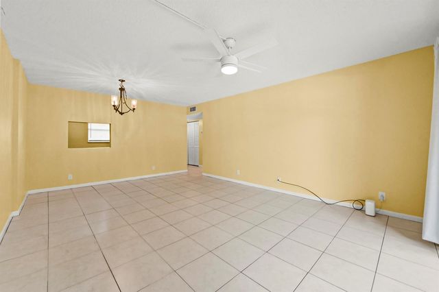 7020 Nova Drive 207d, Davie, FL 33317