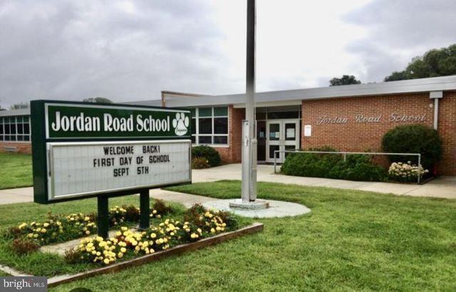 120 JORDAN RD, Somers Point, NJ 08244