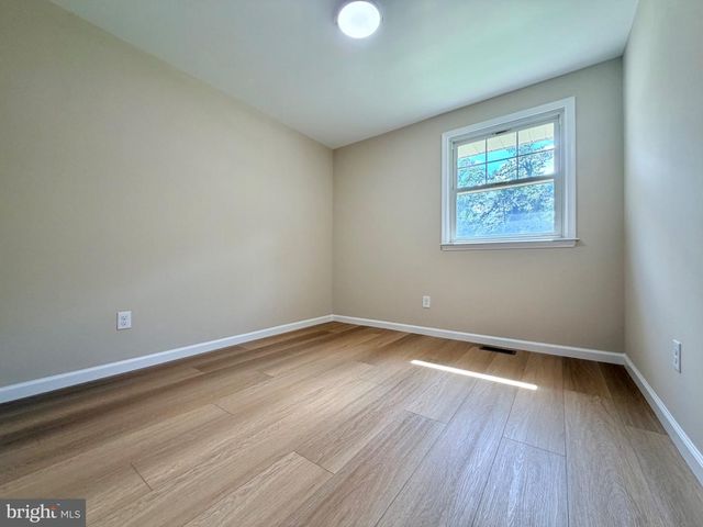 806 SUNSET DR, Somerdale, NJ 08083