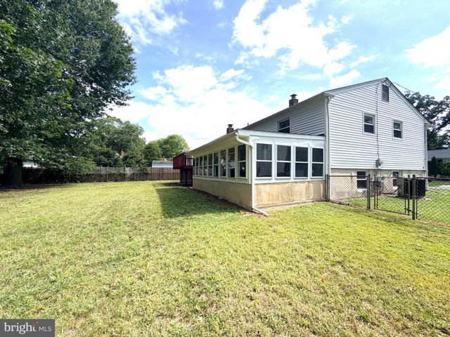 806 SUNSET DR, Somerdale, NJ 08083