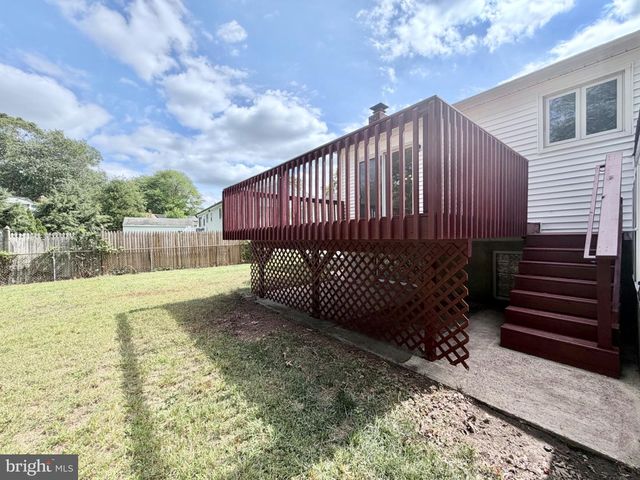 806 SUNSET DR, Somerdale, NJ 08083