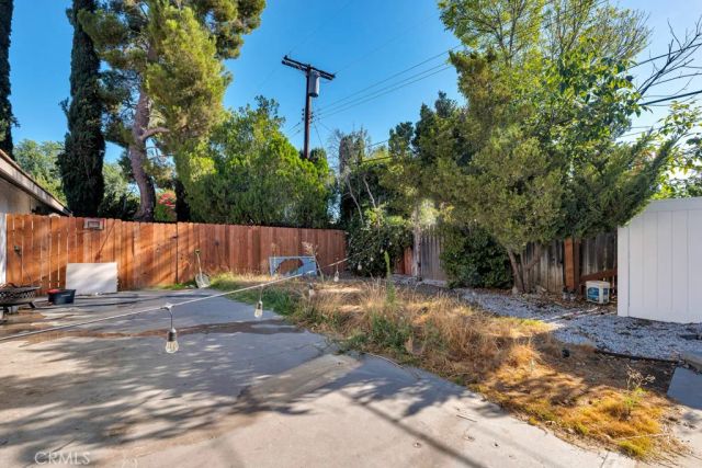 10122 Jovita Avenue, Chatsworth, CA 91311