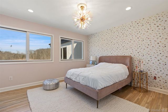 15 Haights Cross Road, Chappaqua, NY 10514
