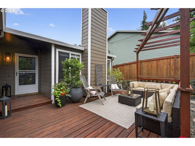 11514 Sw 45TH Ave, Portland, OR 97219