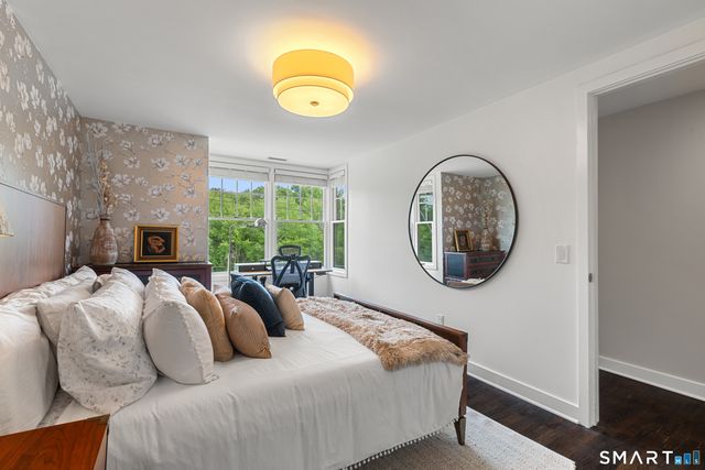 316 Valley Road, Greenwich, CT 06807