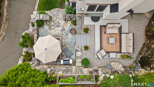 316 Valley Road, Greenwich, CT 06807