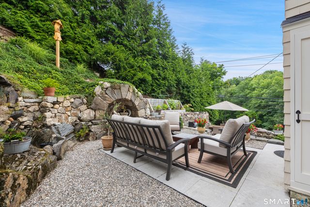 316 Valley Road, Greenwich, CT 06807