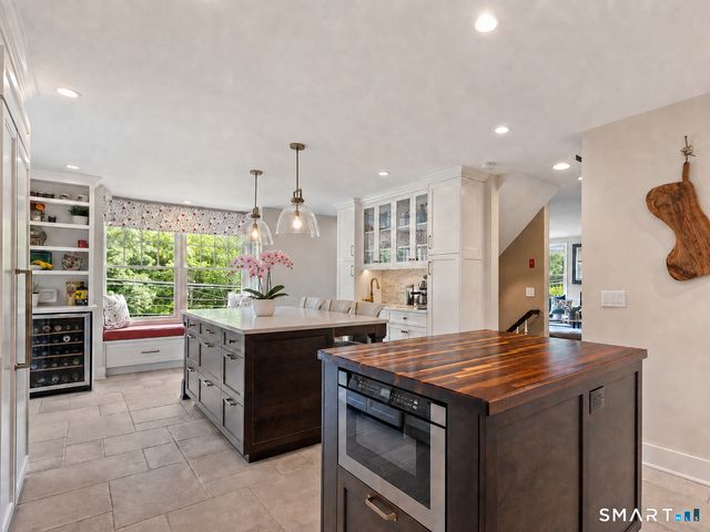316 Valley Road, Greenwich, CT 06807