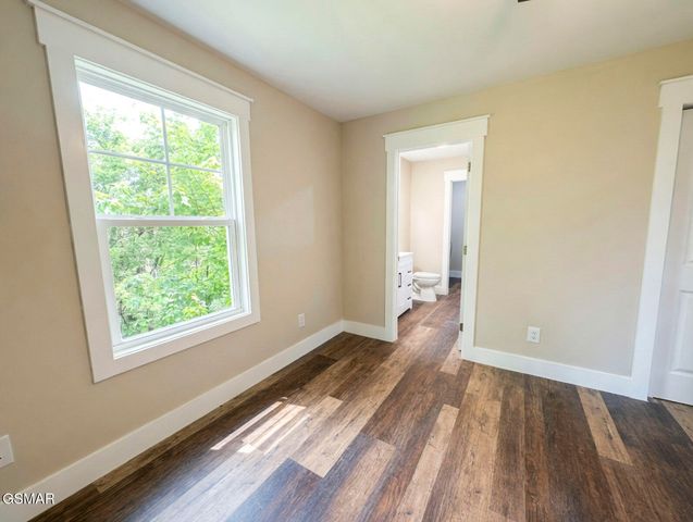 404 4 Winds Way, Jefferson City, TN 37760