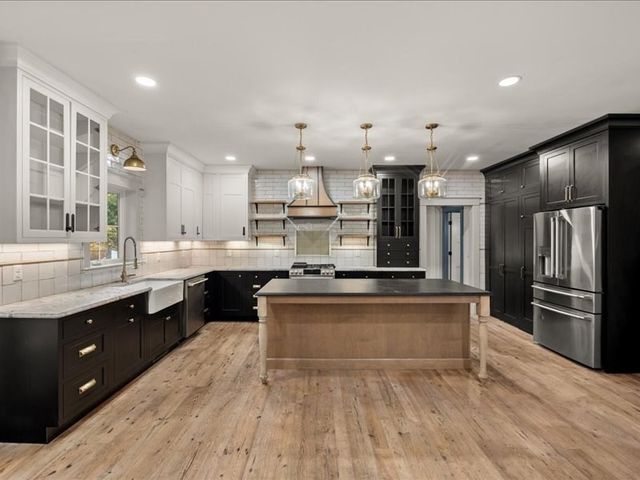 139 Newland St, Norton, MA 02766