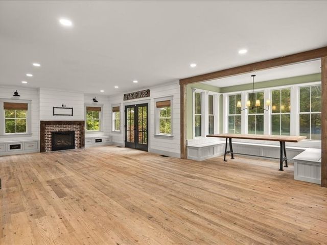139 Newland St, Norton, MA 02766