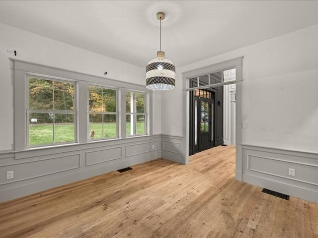 139 Newland St, Norton, MA 02766