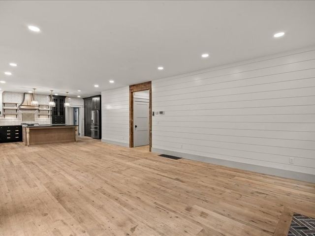 139 Newland St, Norton, MA 02766